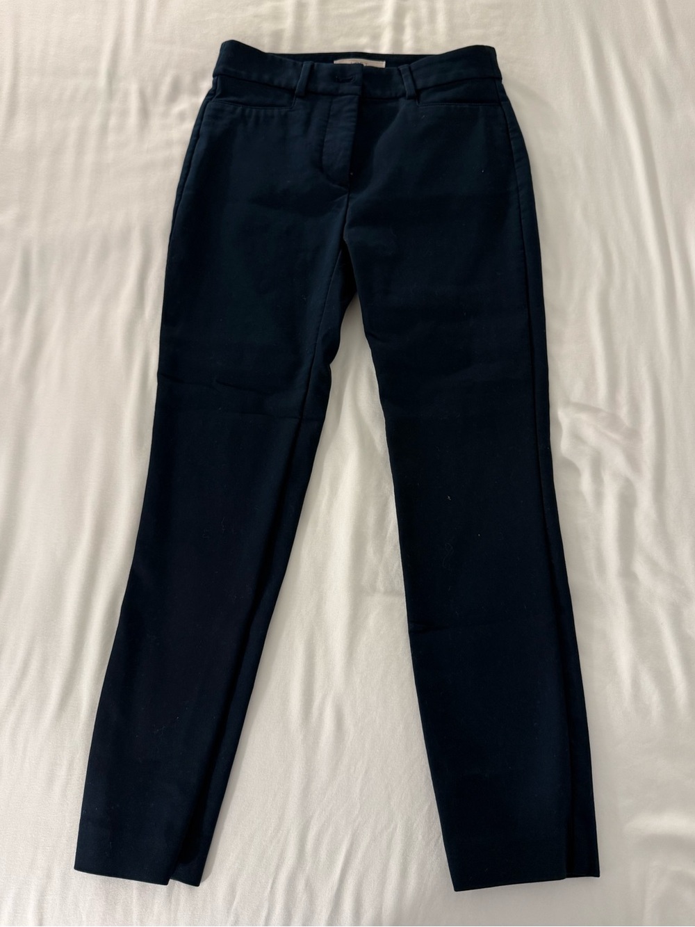 LOFT The Sutton Skinny Dress Pants in Navy Blue— Size 00P